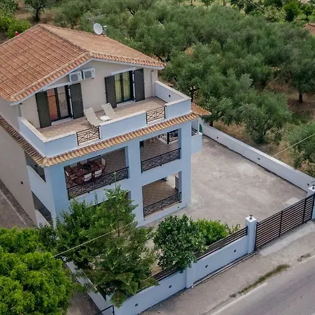V And H House - Cozy & Ideal For Families, By Zantewize Nyaraló