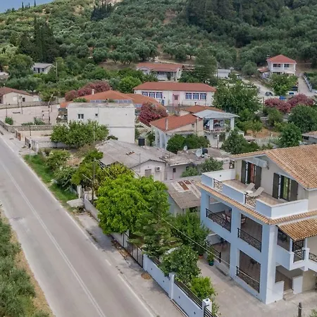 Nyaraló V And H House - Cozy & Ideal For Families, By Zantewize *