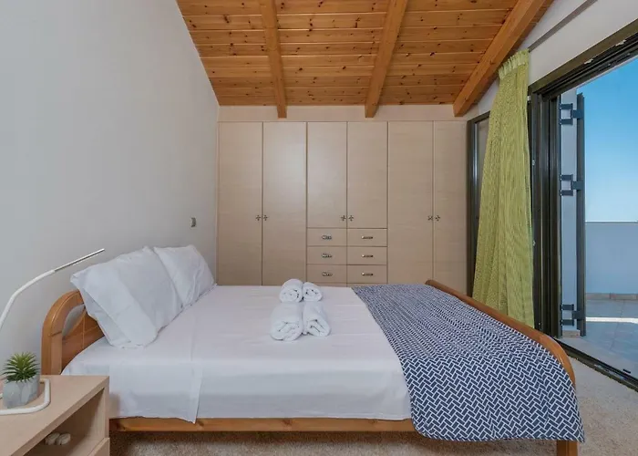 V And H House - Cozy & Ideal For Families, By Zantewize Casa vacanze Kalipádhon
