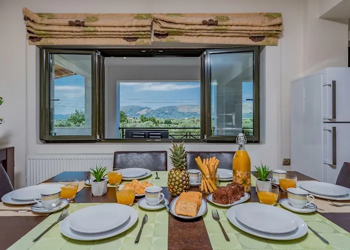 V And H House - Cozy & Ideal For Families, By Zantewize Casa vacanze